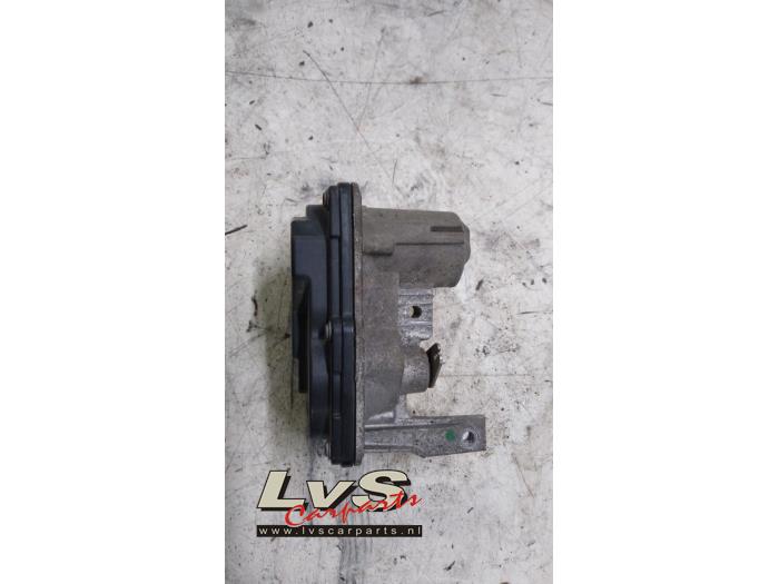 Gebrauchte Auspuff Drosselventil Audi Q3 (F3B) 2.0 35 TDI 16V Quattro Preis € 30,00 Margenregelung angeboten von LvS Carparts