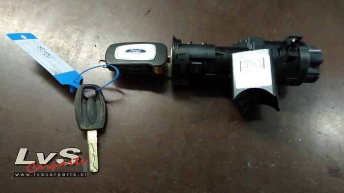 Ignition lock + key from a Ford Ka II 1.2 2013