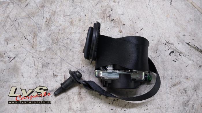 Tendeur de ceinture droit d'un MINI Mini (F56) 1.2 12V One 2014