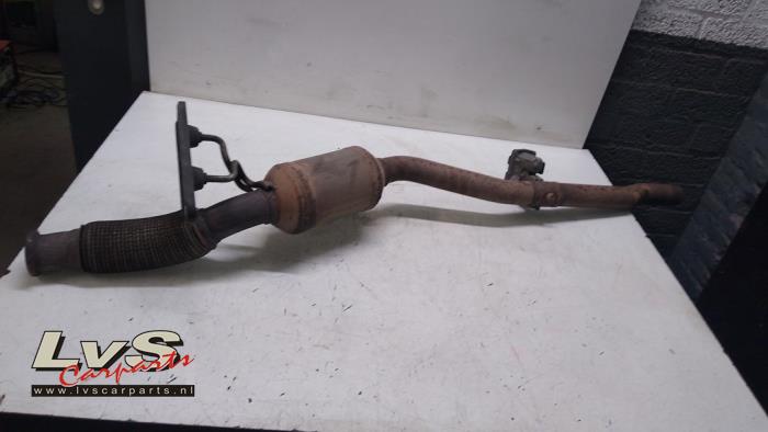 Used Front pipe + catalyst Volkswagen Caddy IV 2.0 TDI 102 Price € 332,75 Inclusive VAT offered by LvS Carparts