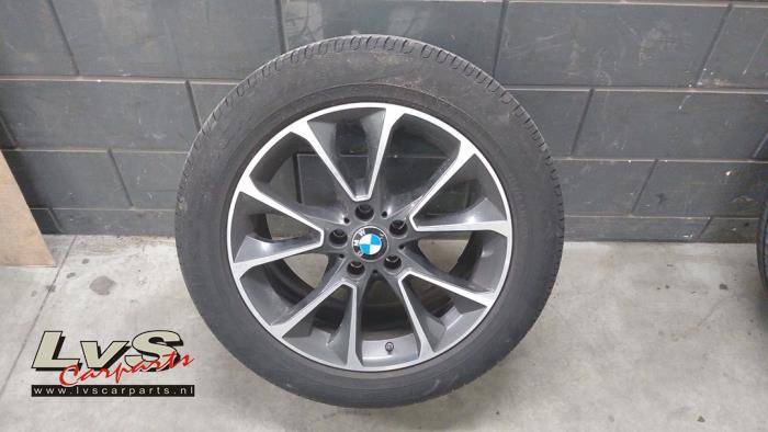 Wheel from a BMW X5 (F15) xDrive 25d 2.0 2016