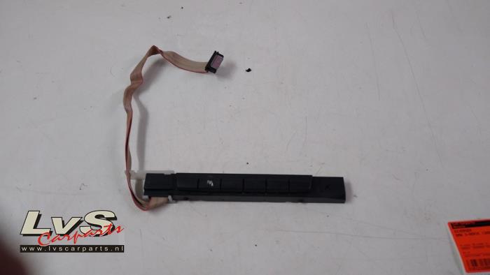 Usagé Divers BMW 3 serie (E90) 330d 24V Prix € 20,00 Règlement à la marge proposé par LvS Carparts