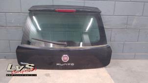 Used Tailgate Fiat Punto III (199) 1.2 69 Price € 100,00 Margin scheme offered by LvS Carparts