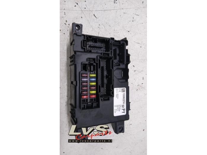 Used Body control computer Opel Corsa D 1.2 16V LPG Price € 100,00 Margin scheme offered by LvS Carparts