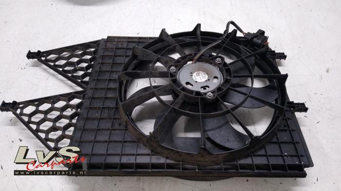 Używane Wentylator Skoda Fabia II (5J) 1.2i 12V Cena € 19,00 Procedura marży oferowane przez LvS Carparts
