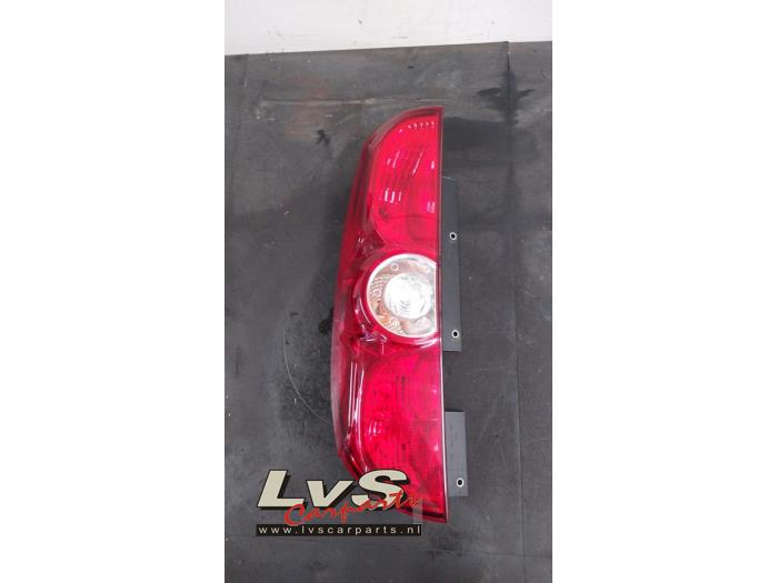 Taillight, left from a Opel Combo 1.3 CDTI 16V ecoFlex 2016
