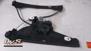 Used Window mechanism 4-door, front right Opel Corsa F (UB/UH/UP) 1.2 Turbo 12V 100 Price € 65,00 Margin scheme offered by LvS Carparts