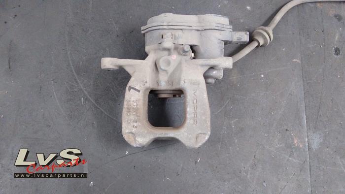 Rear brake calliper, left from a Jeep Compass (MP) 1.6 D 16V Multijet II 2018