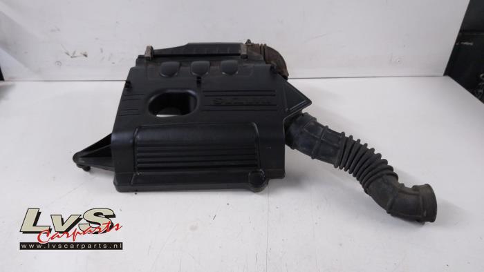 Gebrauchte Luftfiltergehäuse Suzuki Celerio (LF) 1.0 12V Preis € 45,00 Margenregelung angeboten von LvS Carparts