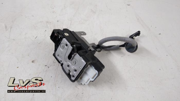 Rear door mechanism 4-door, right Volvo V40 1.6 D2 - 31440398