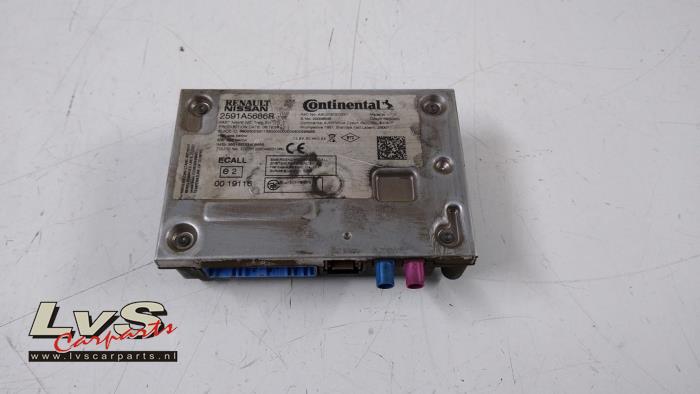 Antenna Amplifier from a Renault Captur II (RJB) 1.0 TCe 90 12V 2021