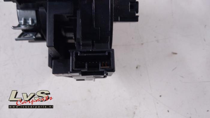 Airbag clock spring from a Ford B-Max (JK8) 1.0 EcoBoost 12V 100 2013