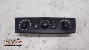 Used Heater control panel BMW 1 serie (E87/87N) 118i 16V Price € 35,00 Margin scheme offered by LvS Carparts