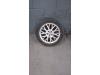 Jante + pneumatique d'un Seat Ibiza V (KJB), 2017 1.0 TSI 12V, Berline avec hayon arrière, 4 portes, Essence, 999cc, 85kW (116pk), FWD, CHZJ; DKJA; DKRF, 2017-01 2017