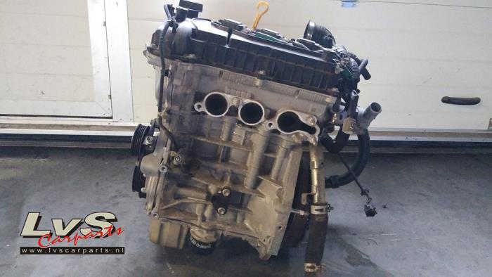 Engine from a Suzuki Celerio (LF) 1.0 12V 2016