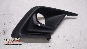 Used Bumper grille Honda Jazz (GR) 1.5 eHEV 16V Price € 25,00 Margin scheme offered by LvS Carparts