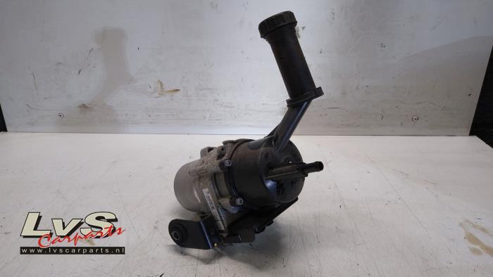 Usagé Pompe direction assistée Peugeot Partner Tepee (7A/B/C/D/E/F/G/J/P/S) 1.2 12V e-THP PureTech 110 Prix € 300,00 Règlement à la marge proposé par LvS Carparts
