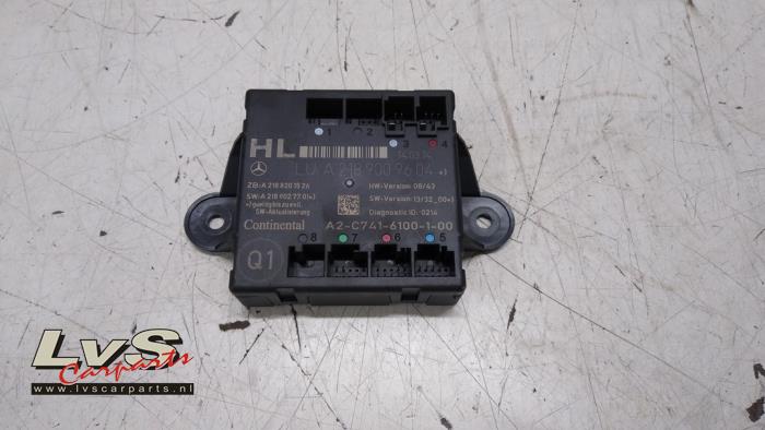 Używane Modul centralnego zamka Mercedes E Estate (S212) E-220 CDI 16V BlueEfficiency,BlueTEC Cena € 40,00 Procedura marży oferowane przez LvS Carparts