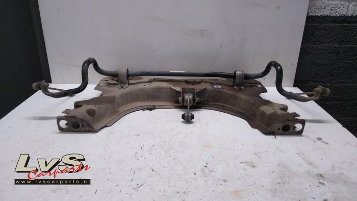 Used Subframe Renault Clio IV (5R) 0.9 Energy TCE 90 12V Price € 40,00 Margin scheme offered by LvS Carparts