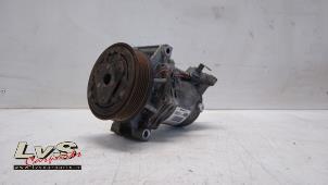 Used Air conditioning pump Dacia Dokker (0S) 1.2 TCE 16V Price € 150,00 Margin scheme offered by LvS Carparts