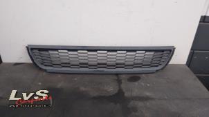 Used Bumper grille Volkswagen Polo V (6R) 1.2 12V BlueMotion Technology Price € 25,00 Margin scheme offered by LvS Carparts