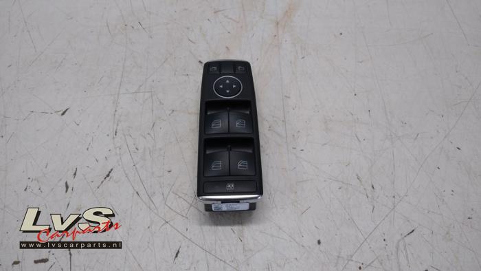 Usados Interruptor de ventanilla eléctrica Mercedes C Estate (S204) 2.2 C-200 CDI 16V BlueEFFICIENCY Precio € 25,00 Norma de margen ofrecido por LvS Carparts