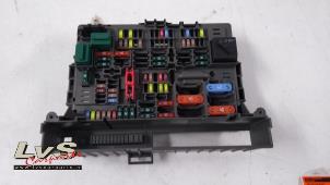Used Fuse box BMW X1 (E84) xDrive 20d 2.0 16V Price € 25,00 Margin scheme offered by LvS Carparts