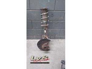 Used Front shock absorber rod, right Volkswagen Golf VII (AUA) 1.6 TDI BlueMotion 16V Price € 150,00 Margin scheme offered by LvS Carparts