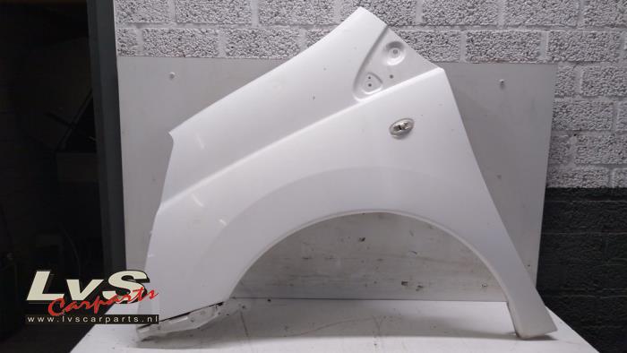 Front wing, left from a Peugeot Expert (G9) 2.0 HDi 120 2011