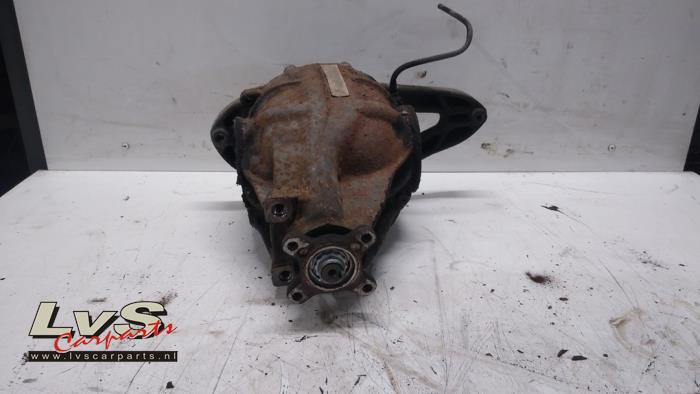Gebrauchte Differential hinten Mercedes Vito (639.6) 2.2 109 CDI 16V Preis € 381,15 Mit Mehrwertsteuer angeboten von LvS Carparts