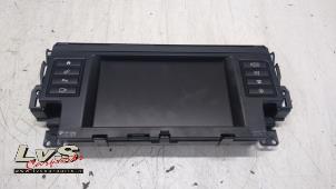 Used Navigation display Landrover Discovery Sport (LC) 2.0 TD4 180 16V Price € 250,00 Margin scheme offered by LvS Carparts
