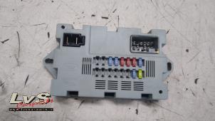 Used Fuse box Landrover Discovery Sport (LC) 2.0 TD4 180 16V Price € 37,50 Margin scheme offered by LvS Carparts