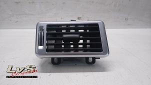 Used Dashboard vent Landrover Discovery Sport (LC) 2.0 TD4 180 16V Price € 25,00 Margin scheme offered by LvS Carparts