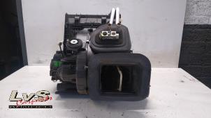 Used Heater housing Landrover Discovery Sport (LC) 2.0 TD4 180 16V Price € 200,00 Margin scheme offered by LvS Carparts