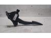 Accelerator pedal from a Land Rover Discovery Sport (LC) 2.0 TD4 180 16V 2015