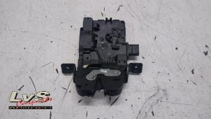 Used Tailgate lock mechanism Landrover Discovery Sport (LC) 2.0 TD4 180 16V Price € 50,00 Margin scheme offered by LvS Carparts