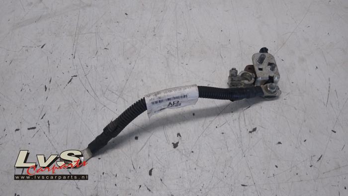 Begagnade Batterisensor Landrover Discovery Sport (LC) 2.0 TD4 180 16V Pris € 50,00 Marginaltabell erbjuds av LvS Carparts