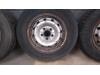 Juego de llantas y neumáticos de un Hyundai H-1/Starex Travel 2.5 CRDi 2006