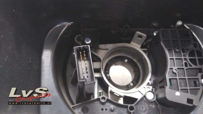 Interruptor combinado columna de dirección de un Volkswagen Crafter 2.0 BiTDI 2012