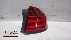 Used Taillight, right BMW 3 serie Touring (F31) 320d 2.0 16V Price € 150,00 Margin scheme offered by LvS Carparts