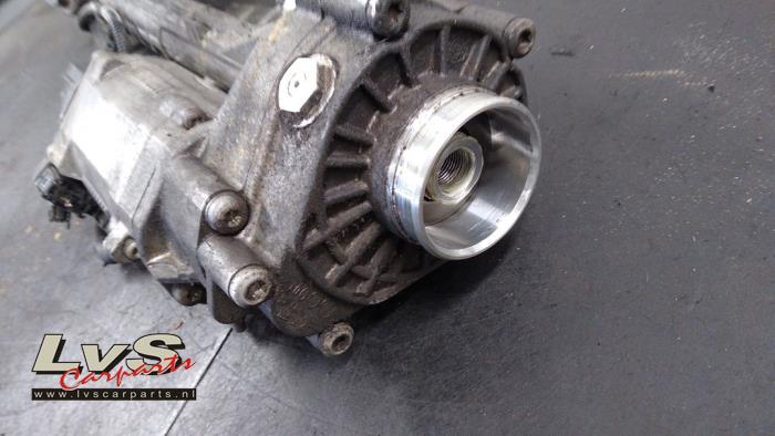 Power steering box from a BMW 3 serie Touring (E91) 318i 16V 2008