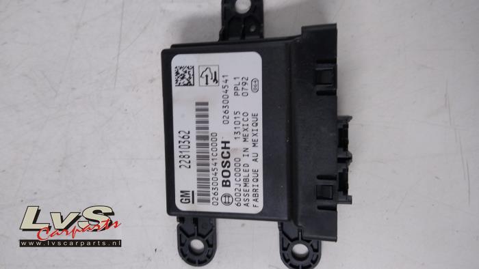 Usagé Ordinateur divers Opel Astra J Sports Tourer (PD8/PE8/PF8) 1.7 CDTi 16V Prix € 80,00 Règlement à la marge proposé par LvS Carparts