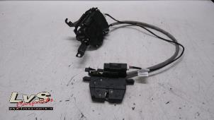 Used Tailgate lock mechanism BMW 3 serie Touring (F31) 320d 2.0 16V Price € 70,00 Margin scheme offered by LvS Carparts