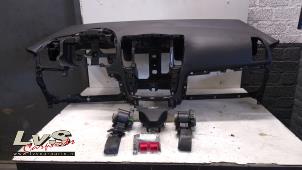 Używane Airbag set + dashboard Hyundai iX20 (JC) 1.6i 16V Cena € 850,00 Procedura marży oferowane przez LvS Carparts