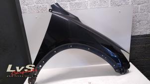 Used Front wing, right Mazda CX-5 (KE,GH) 2.2 Skyactiv D 150 16V 4WD Price on request offered by LvS Carparts