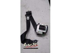 Used Front seatbelt, right Mercedes Sprinter 3,5t (906.63) 311 CDI 16V Price € 90,00 Margin scheme offered by LvS Carparts