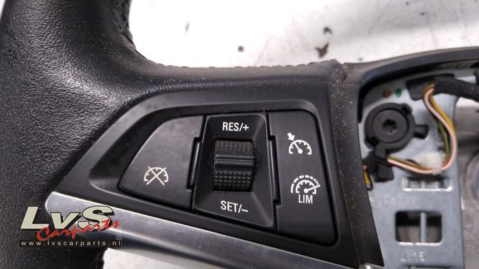 Steering wheel from a Opel Zafira Tourer (P12) 1.4 Turbo 16V EcoFLEX 2016