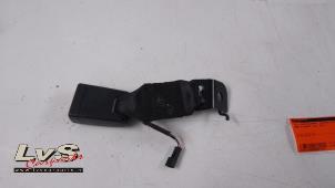 Used Rear seatbelt buckle, right BMW 4 serie (F32) 430i 2.0 TwinPower Turbo 16V Price € 15,00 Margin scheme offered by LvS Carparts