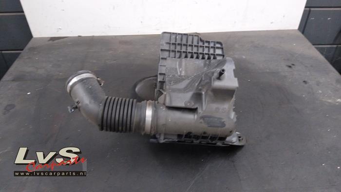 Gebrauchte Luftfiltergehäuse Renault Megane IV Estate (RFBK) 1.5 Energy dCi 110 Preis € 40,00 Margenregelung angeboten von LvS Carparts