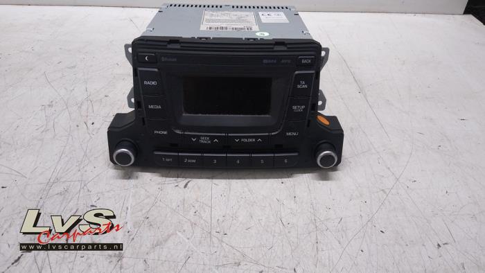 Radio CD Spieler van een Hyundai i10 (B5) 1.2 16V 2016